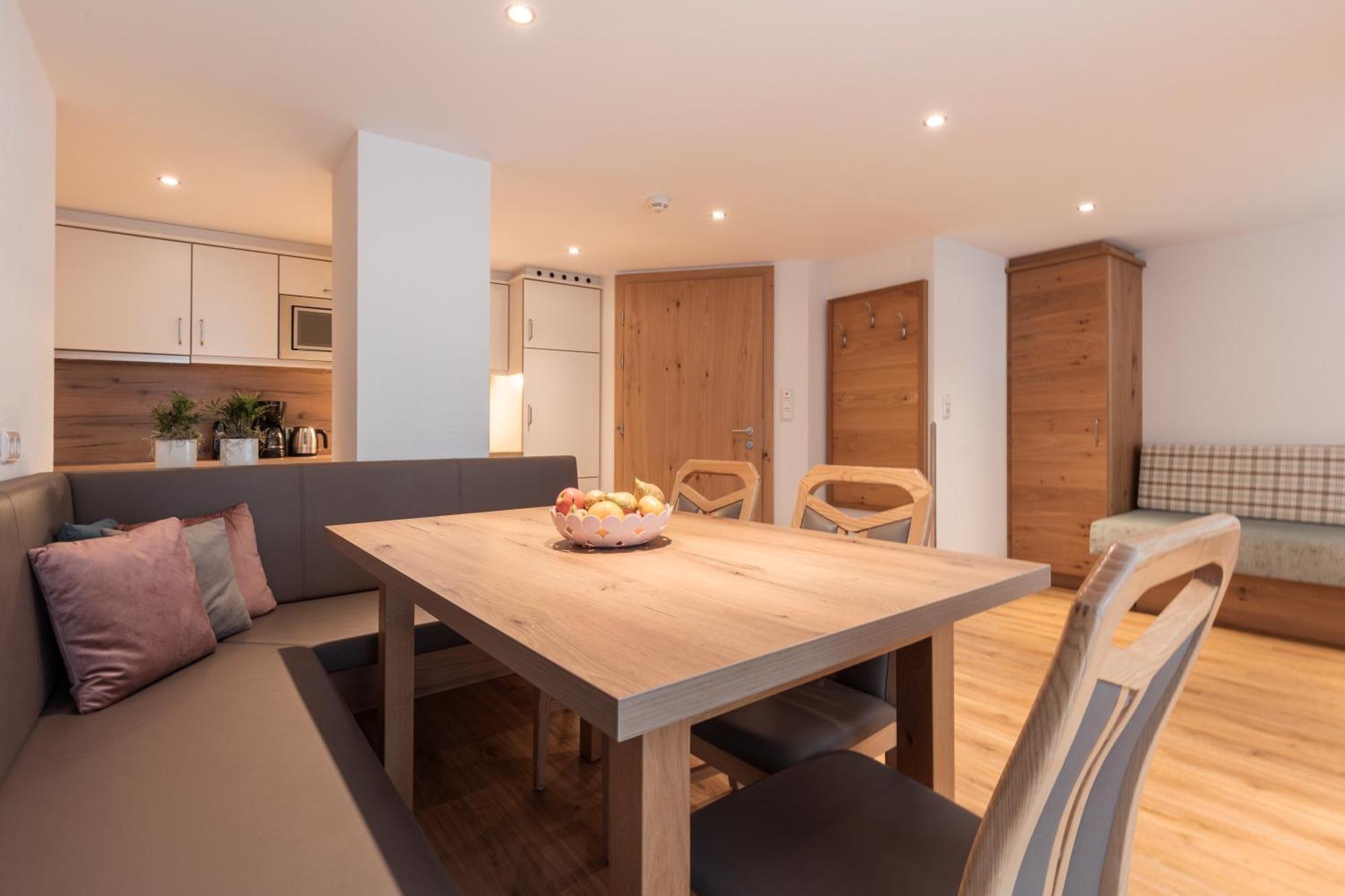 Schmid Rooms & Apartments Ischgl Dış mekan fotoğraf